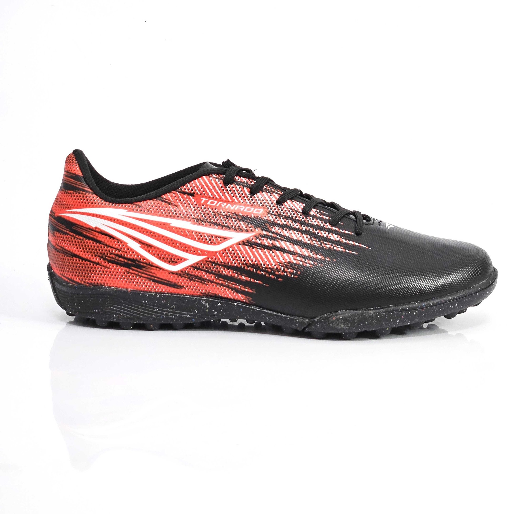 Chuteira Penalty Tornado Society