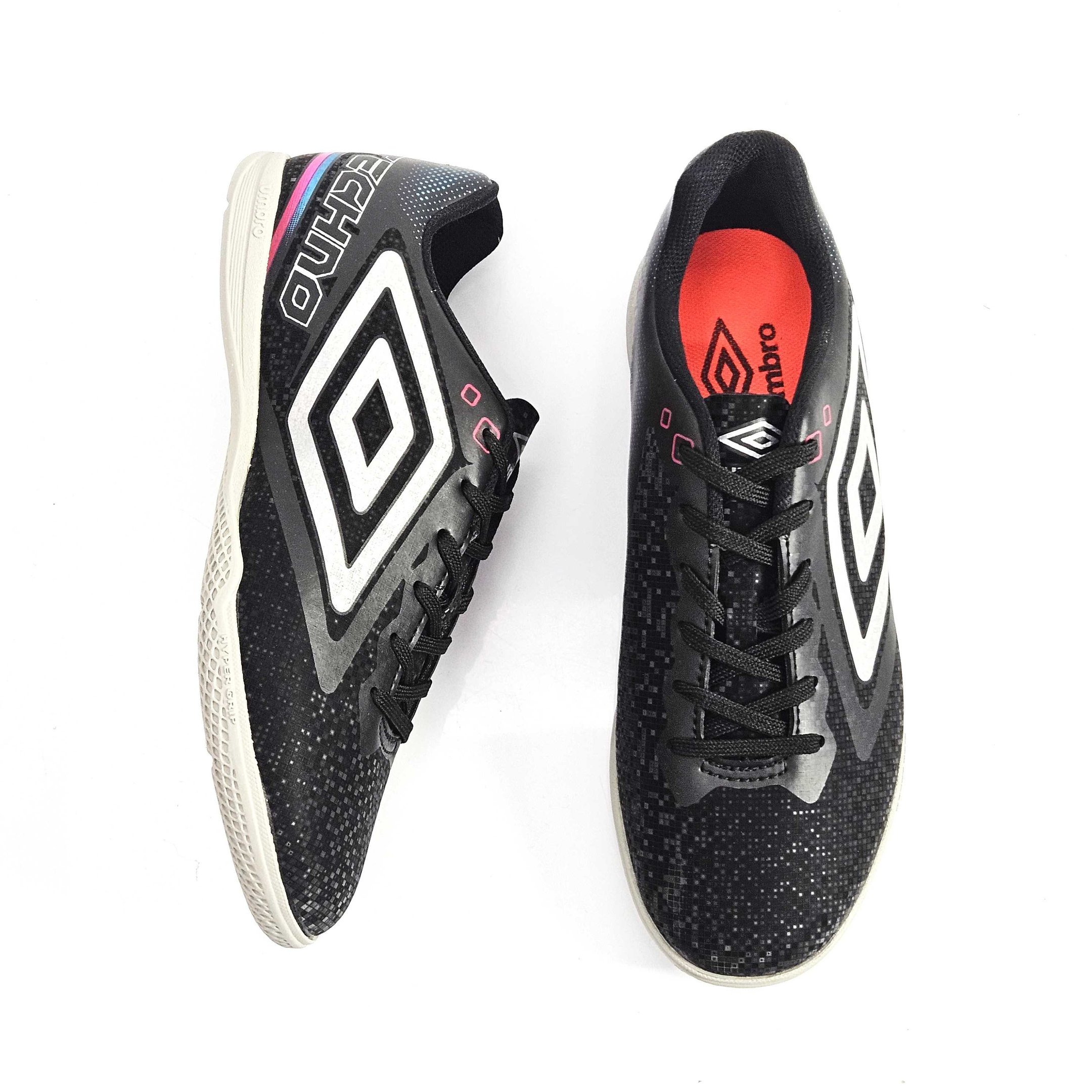 Chuteira Umbro Indoor Techno II Futsal Preto/Cinza 2