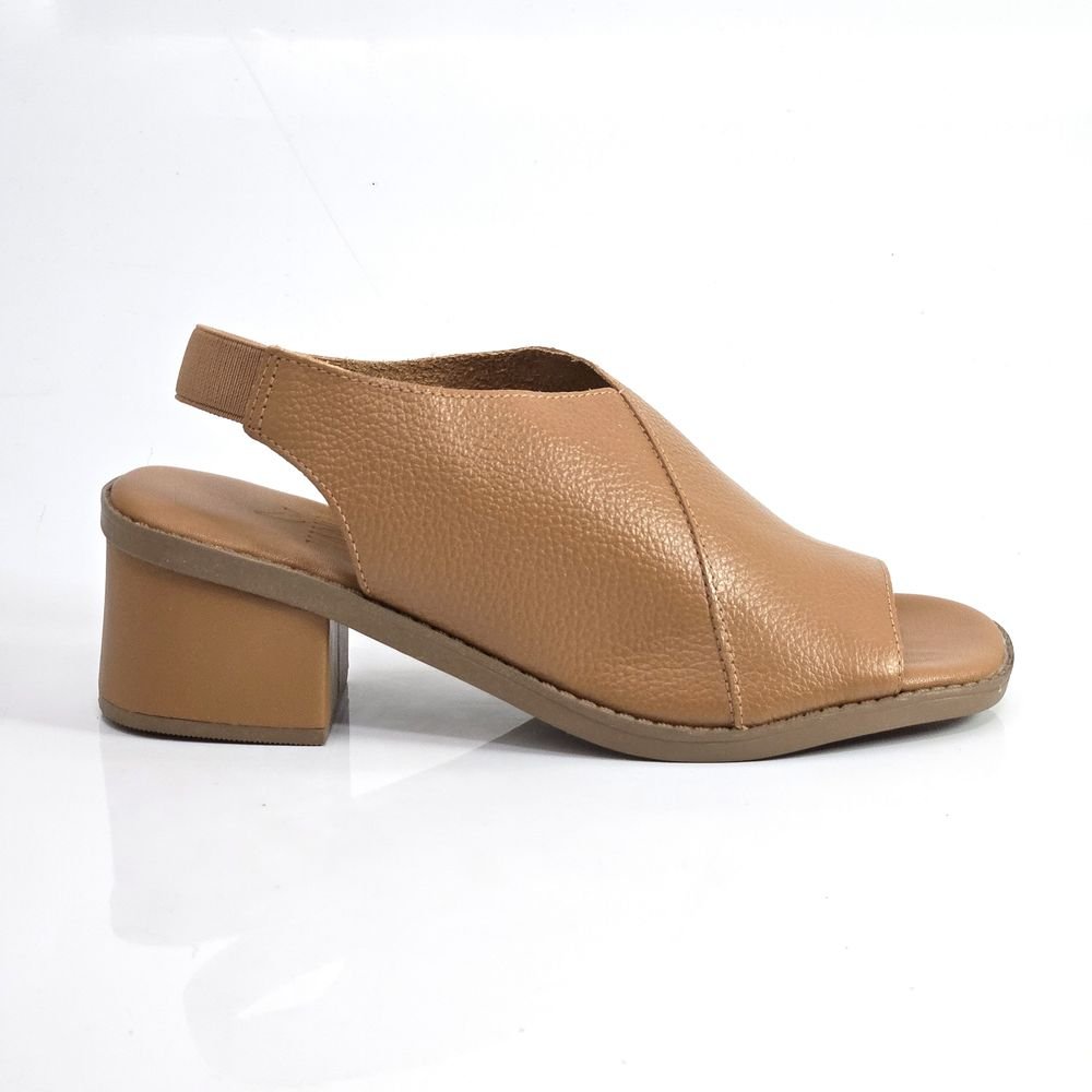 Sandália Feminina Couro Salto Médio Bloco Pala