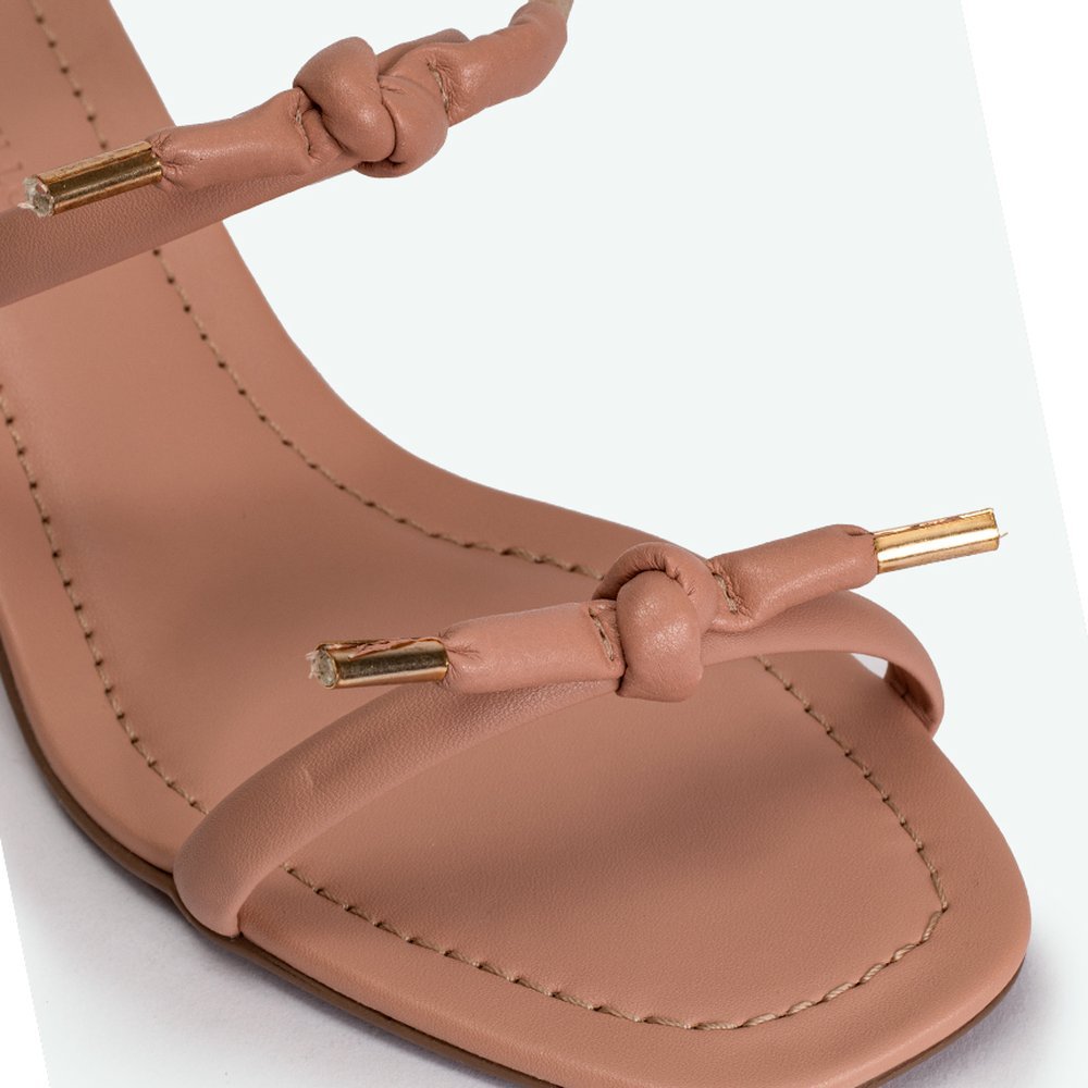 Sandália duas Tiras com nó e metais na ponta Salto Bloco bege Rosa - 39 Rosa 3