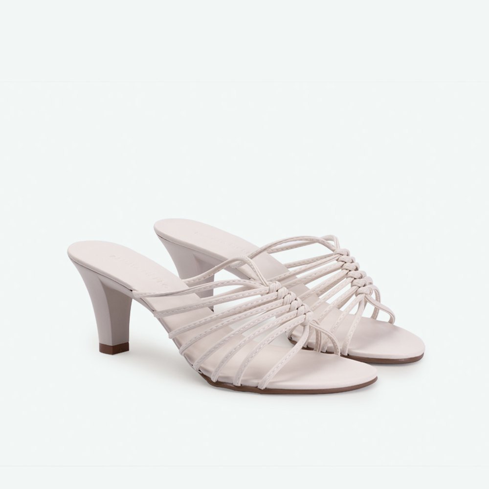 Sandália de salto fino com detalhes em tiras Branco - 39 Branco 2