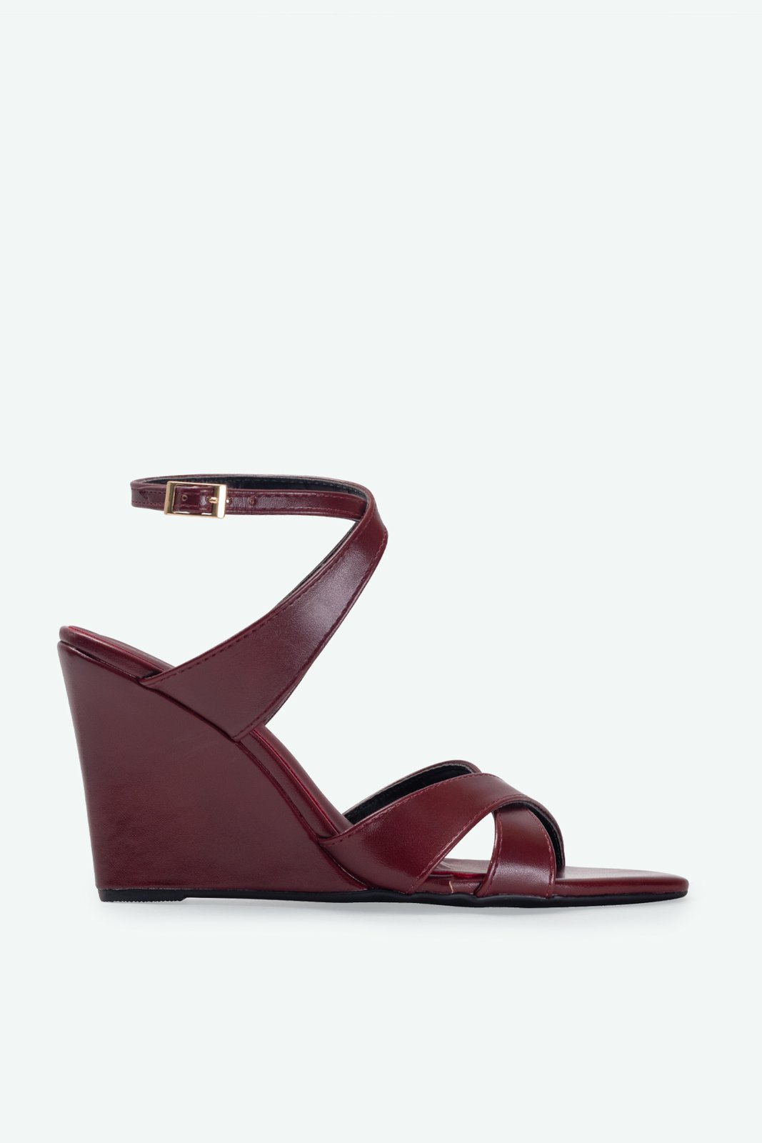 SANDÁLIA MIRELLA SUZANA SANTOS