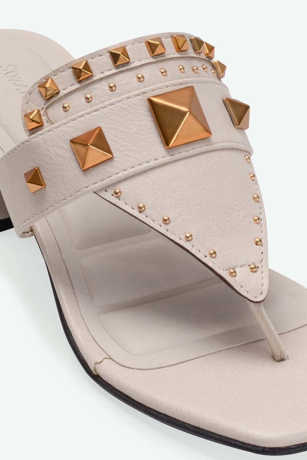 TAMANCO BIA SUZANA SANTOS Branco 3