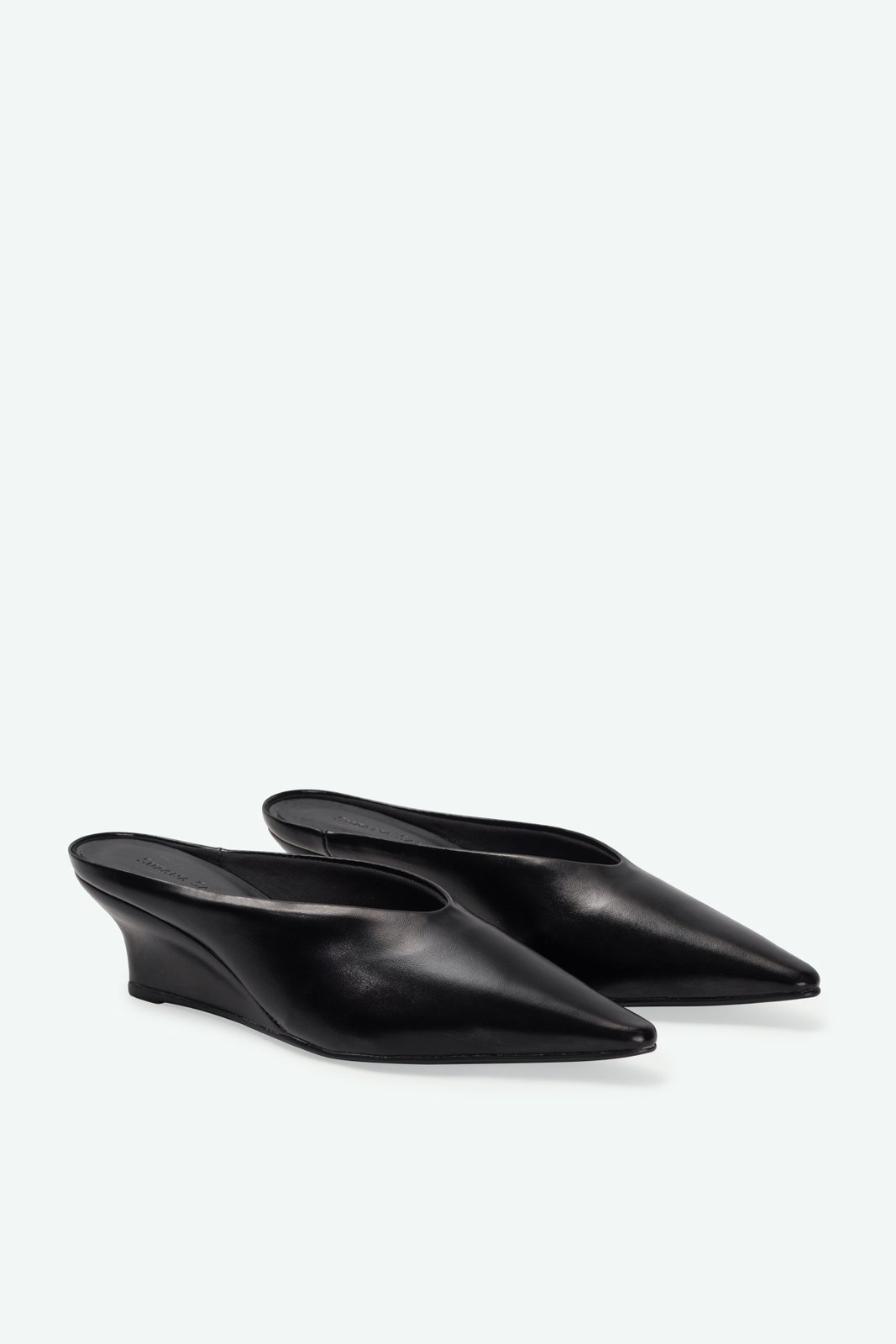 MULE VICTORIA SUZANA SANTOS Preto 2