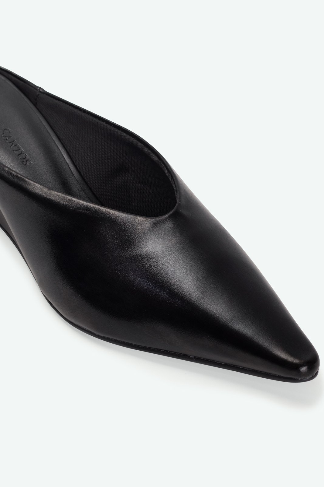 MULE VICTORIA SUZANA SANTOS Preto 3