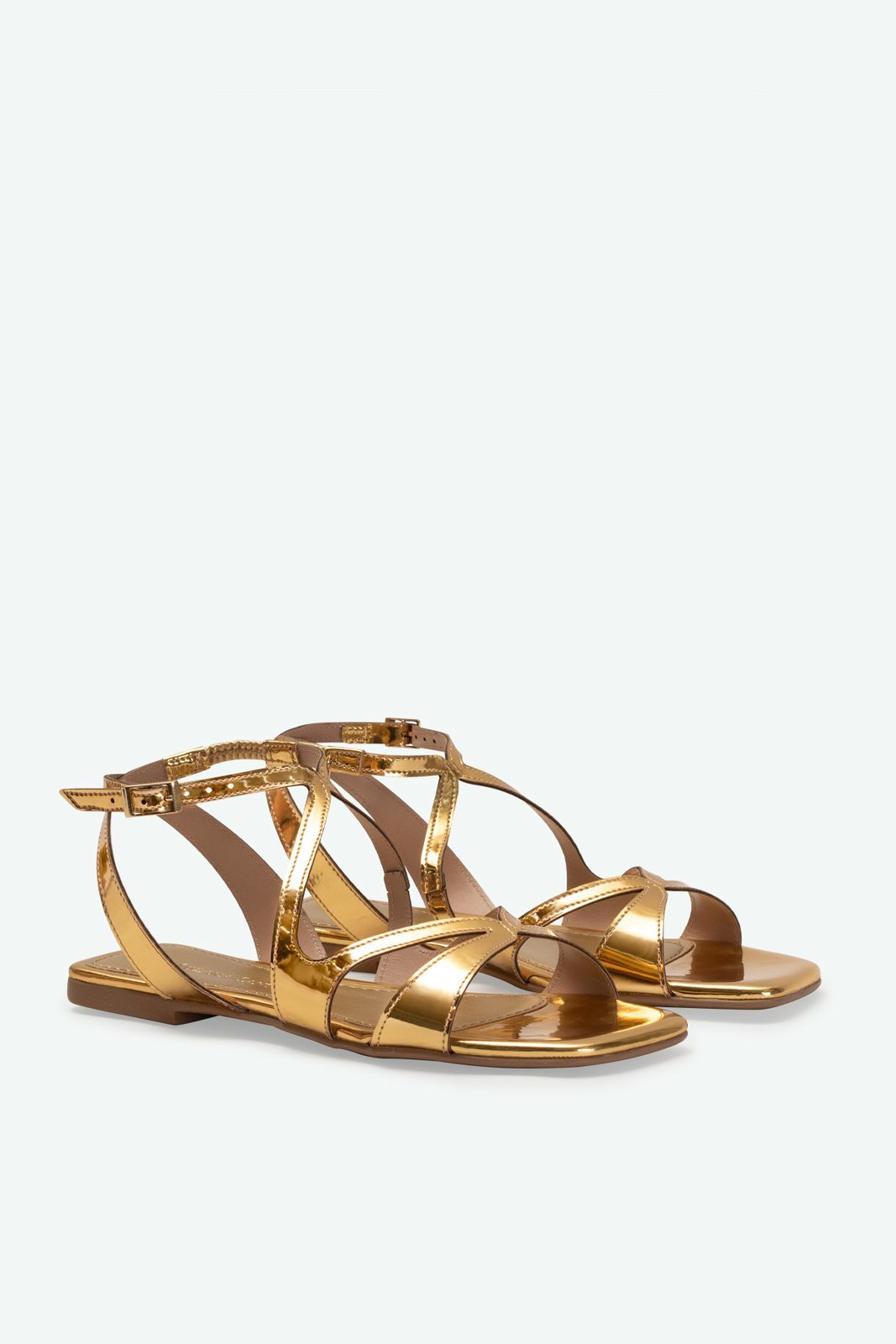 FLAT NOELI SUZANA SANTOS Dourado 2