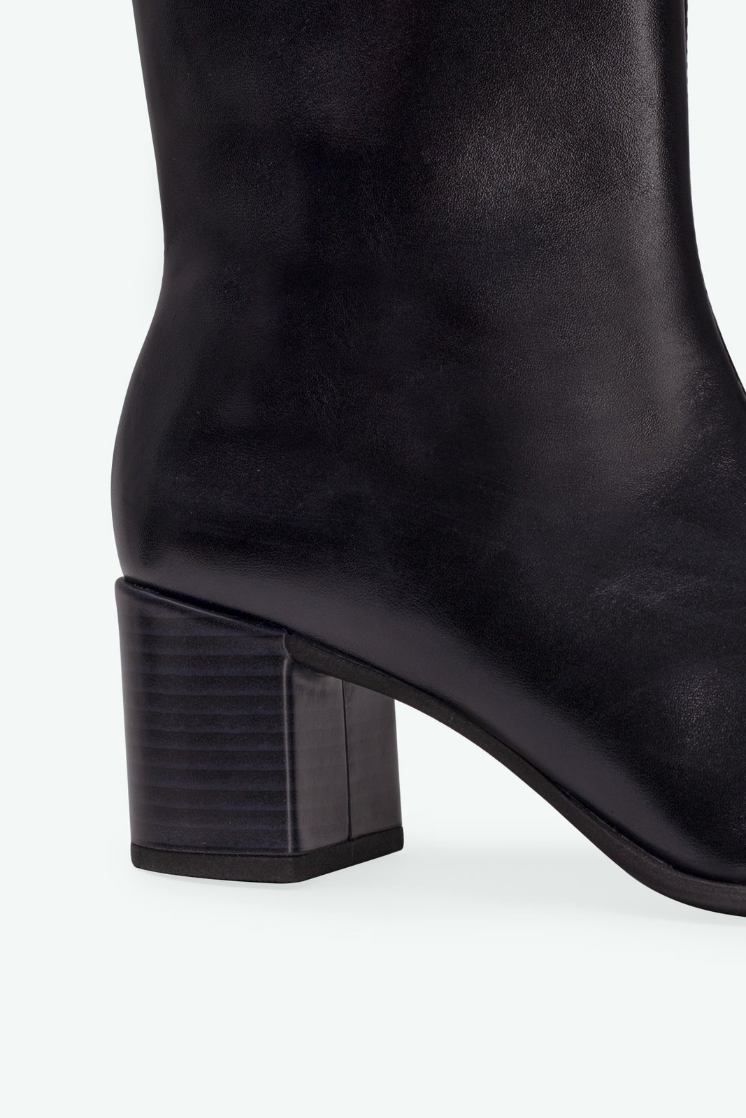 BOTA PALOMA SUZANA SANTOS Preto 4