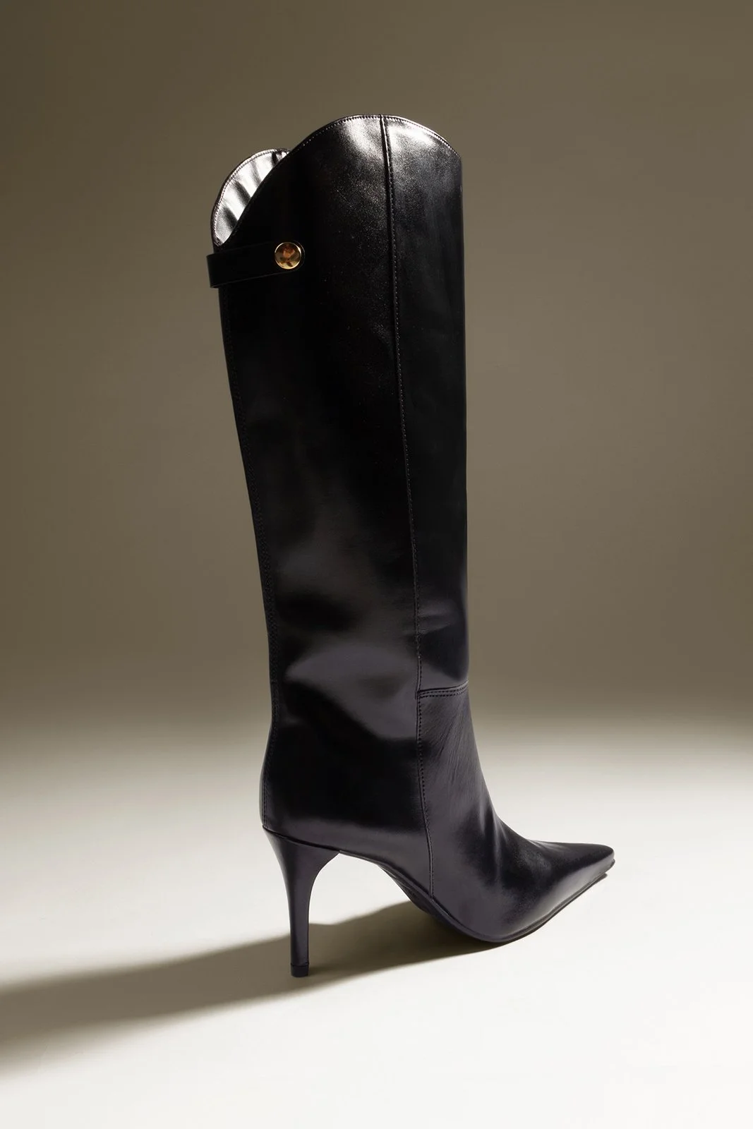 BOTA DIANA SUZANA SANTOS Preto 6