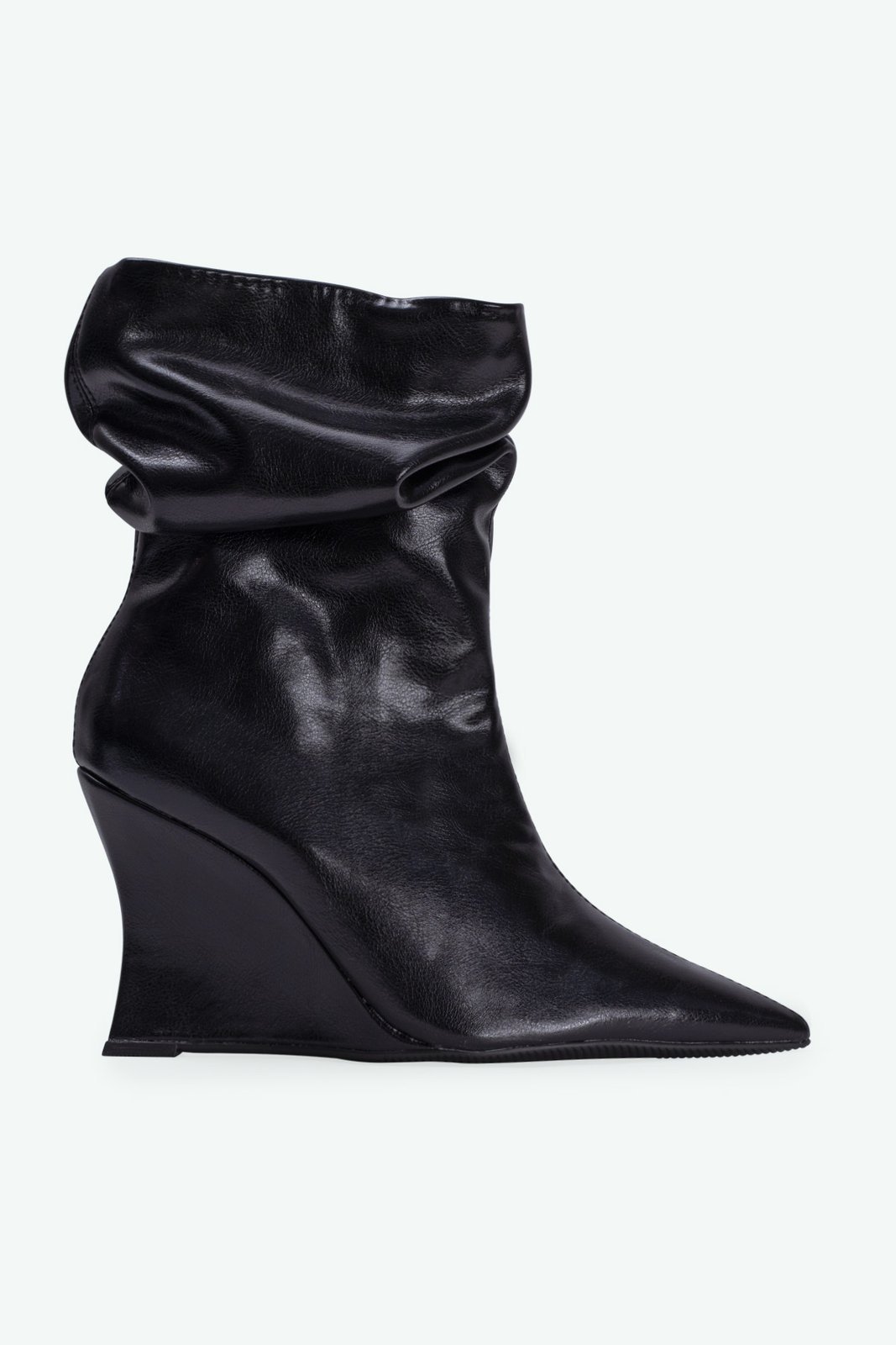 BOTA SLOUCHY DONNA SUZANA SANTOS