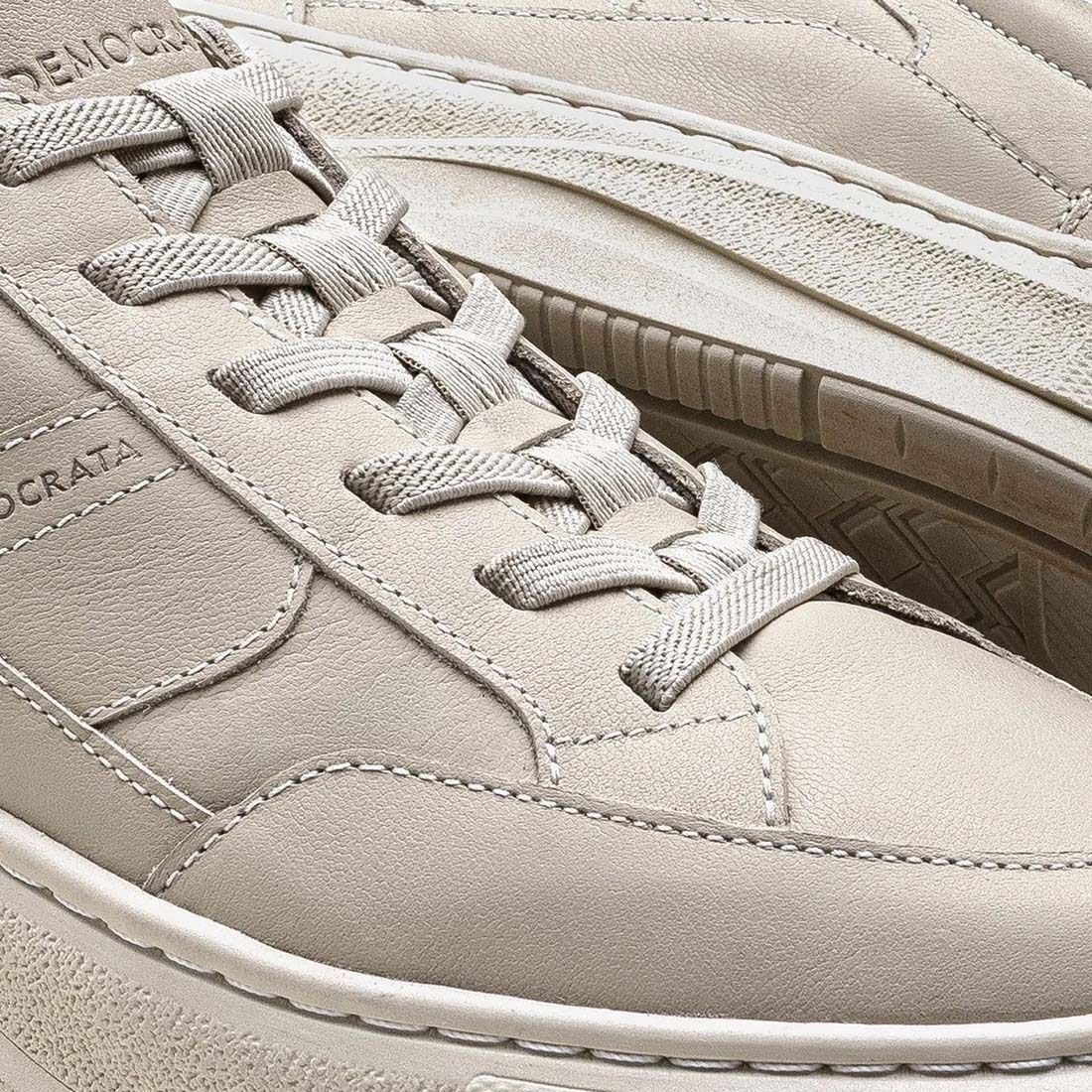 Tênis Democrata Pace Calce Fácil Bege 3