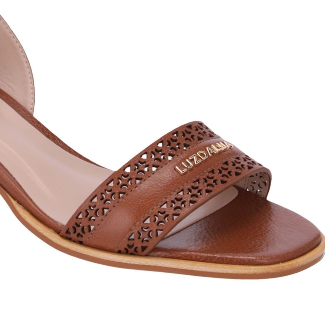 Sandália Luz da Lua Salto Bloco com Tiras Vazadas Marrom 4