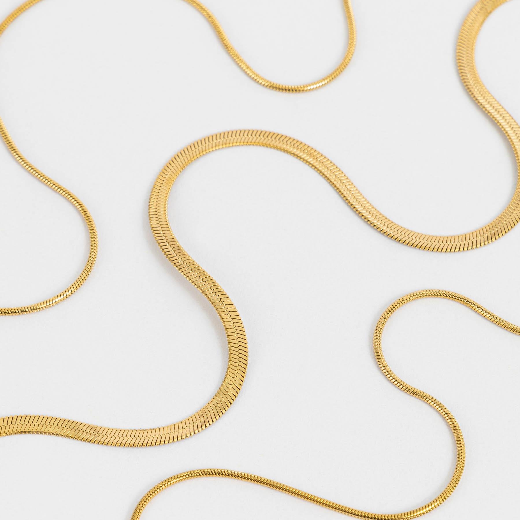 Colar Combinação 3 Correntes Douradas Aço Cirúrgico Dourado 2