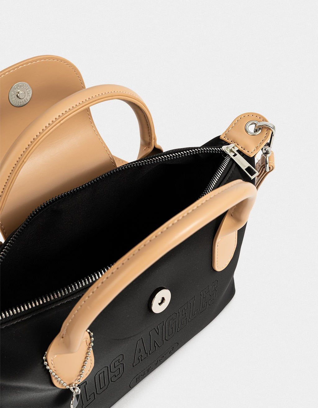 Bolsa Corino City Sport Core Preto/Bege 5