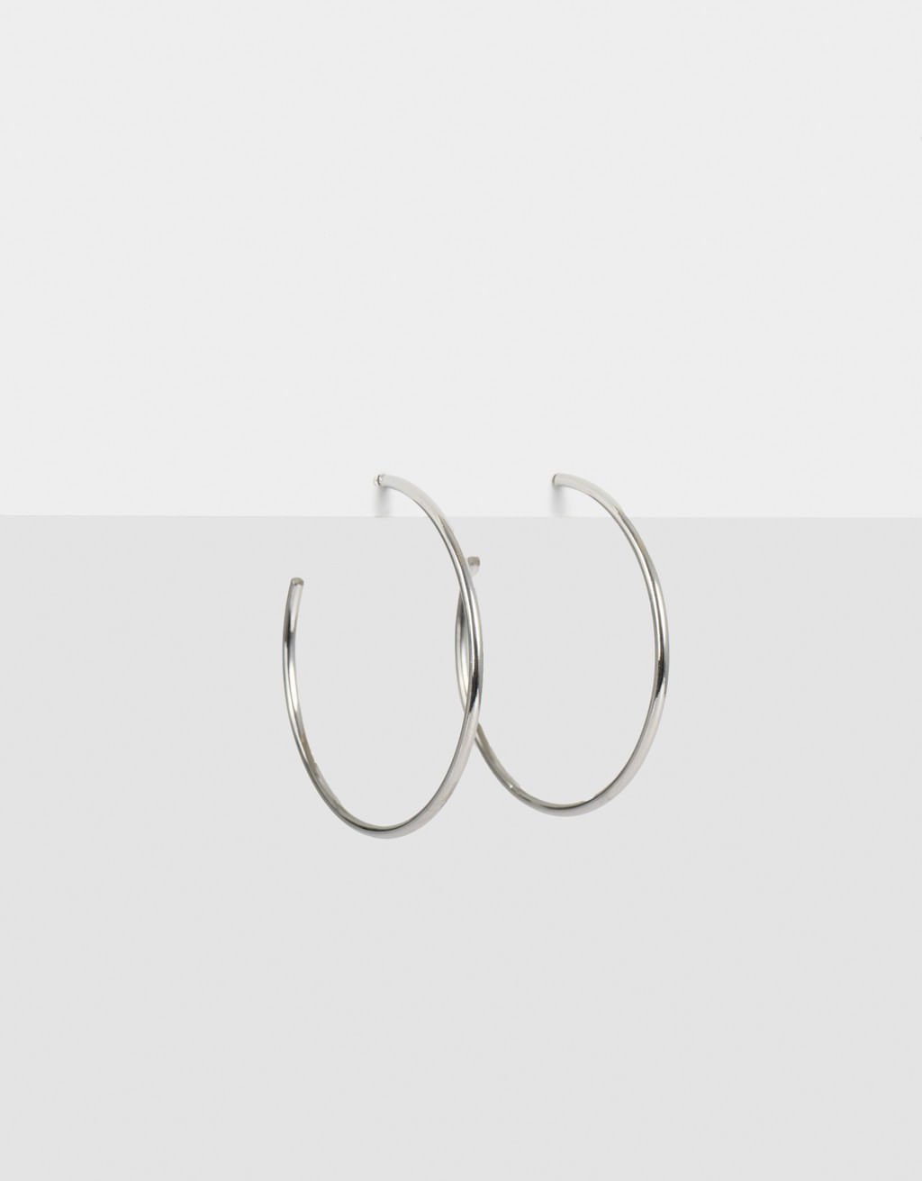 Brincos de Argola Prateado Classic - G