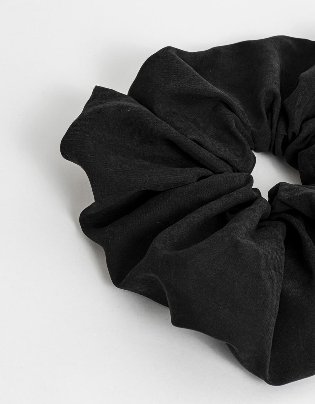Scrunchie Maxi Essential Preto 2