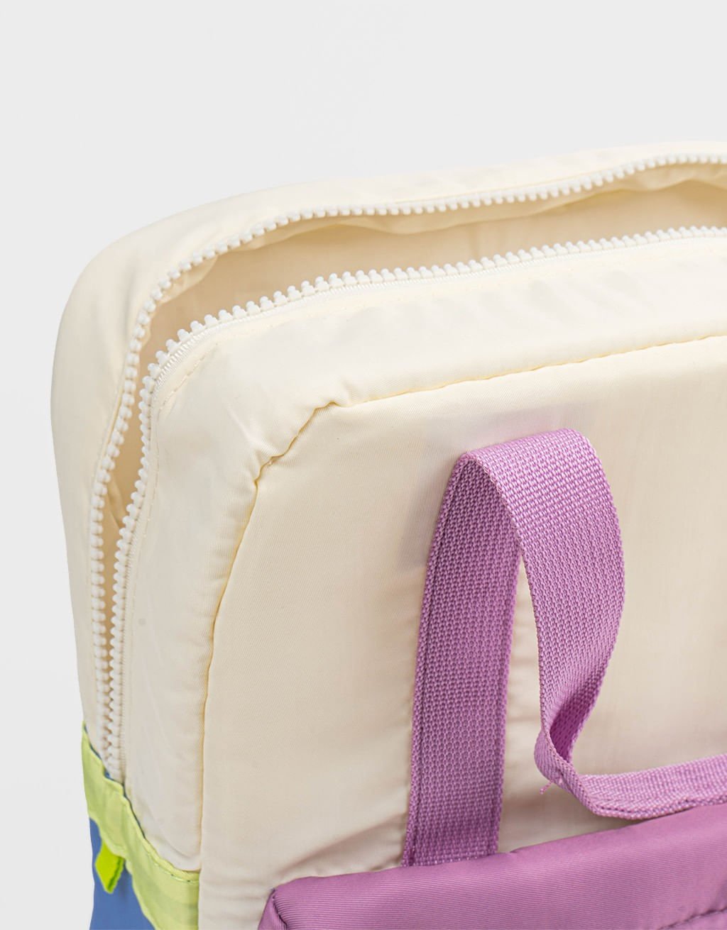 Mochila Esportiva Preteen Bege 4