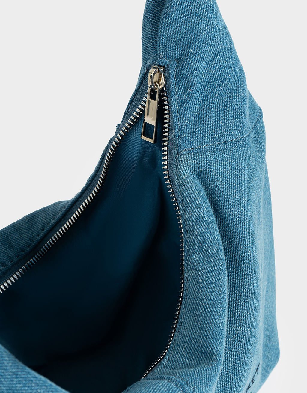 Bolsa Crossbody Jeans Charms Rio Meets Capri Azul 5