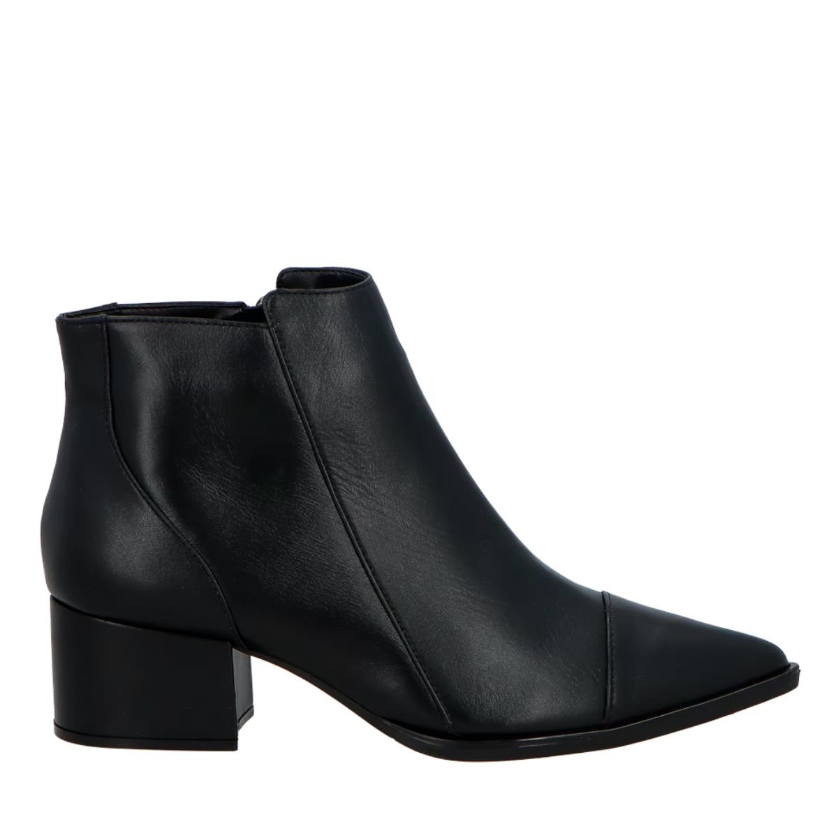 BOTA LUIZA BARCELOS CANO CURTO EM COURO Preto 1