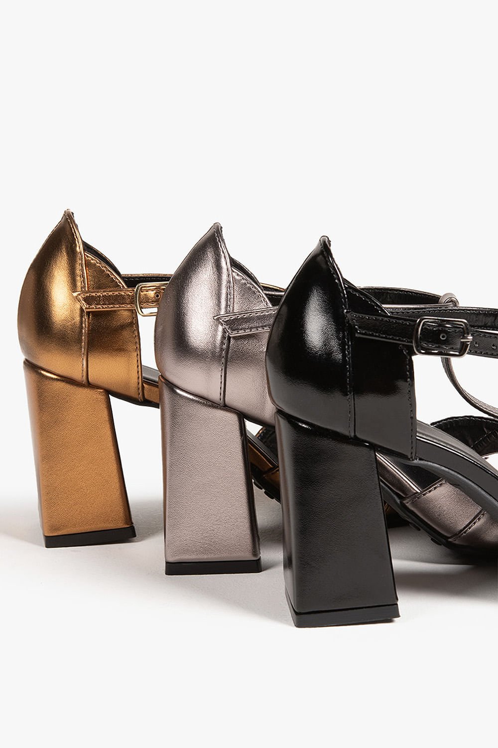 Sandália Feminina Peep Toe Mundial Amandine Preto 8