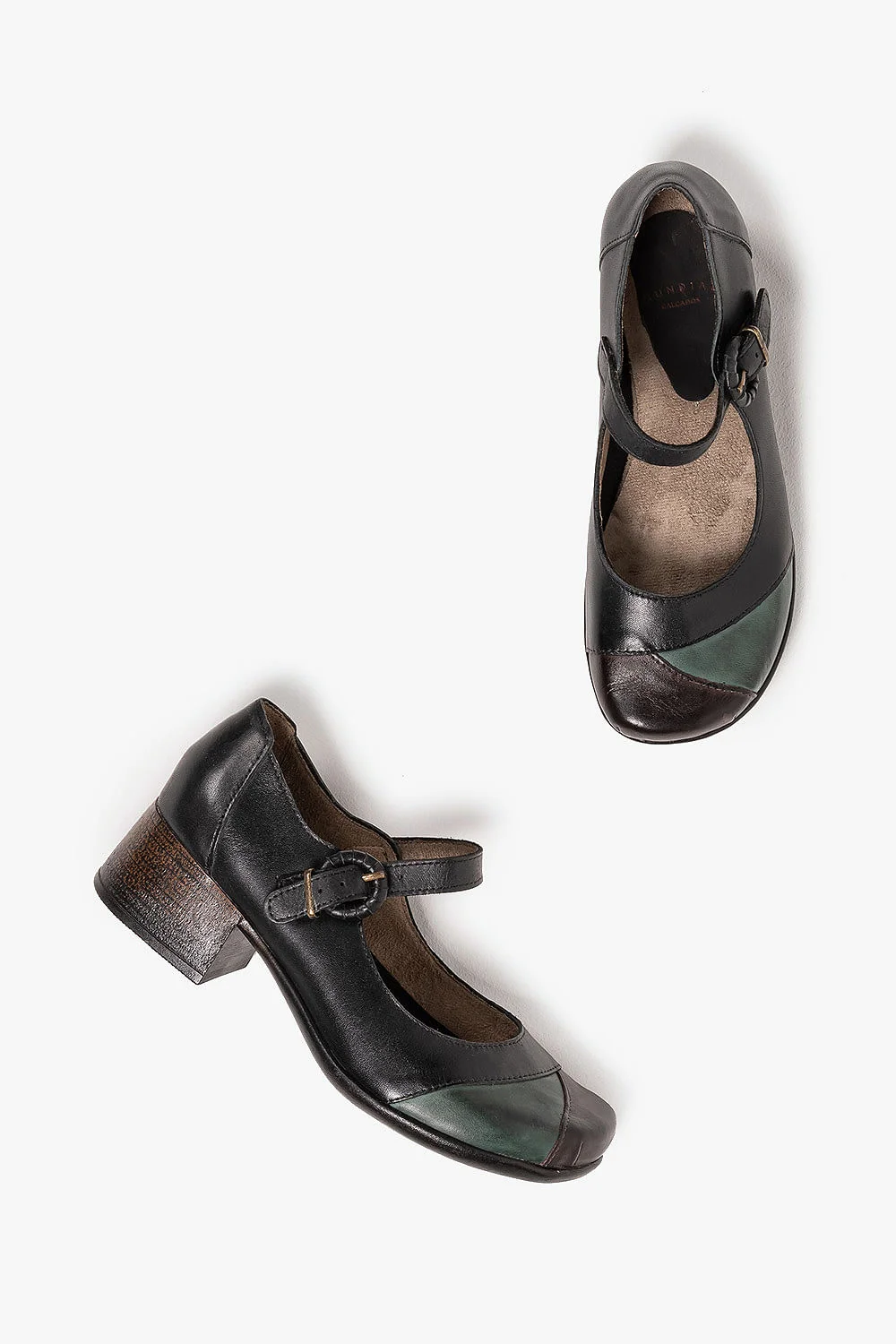 Scarpin Feminino Salto Médio Mundial Geise Preto 3