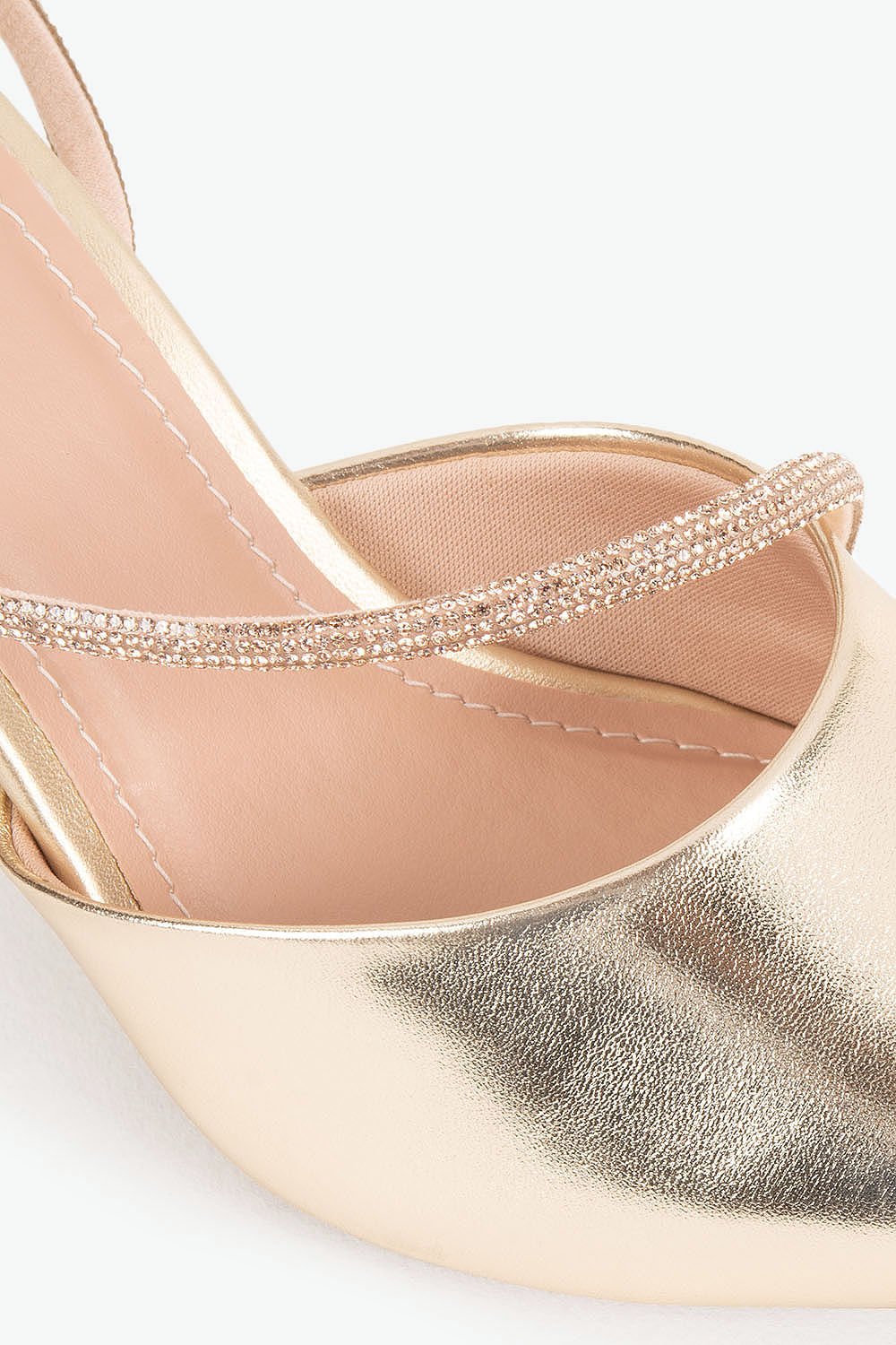 Scarpin Feminino Slingback Mundial Bailey Dourado 2