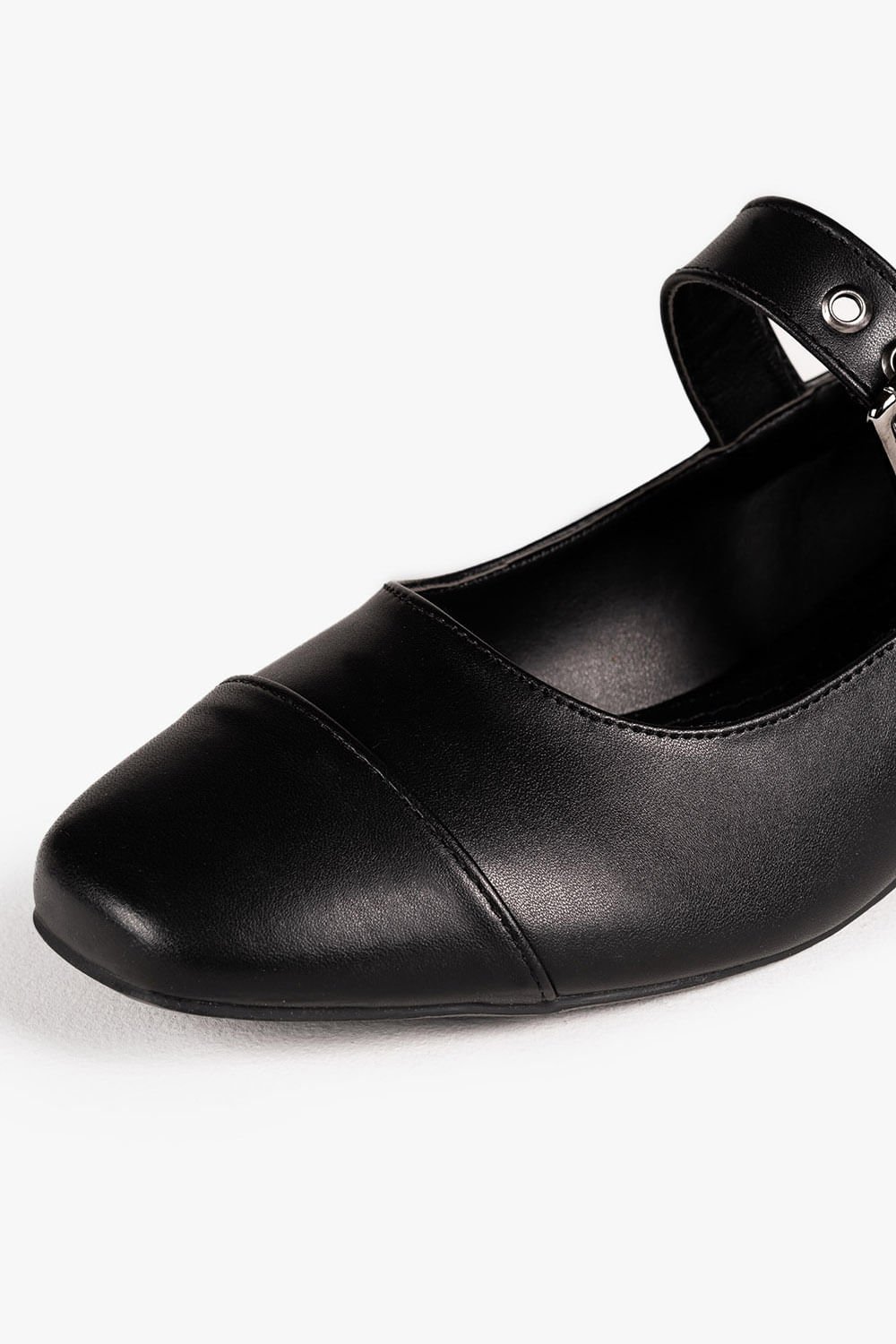 Sapato Feminino De Boneca Salto Baixo Mundial Dayara Preto 4