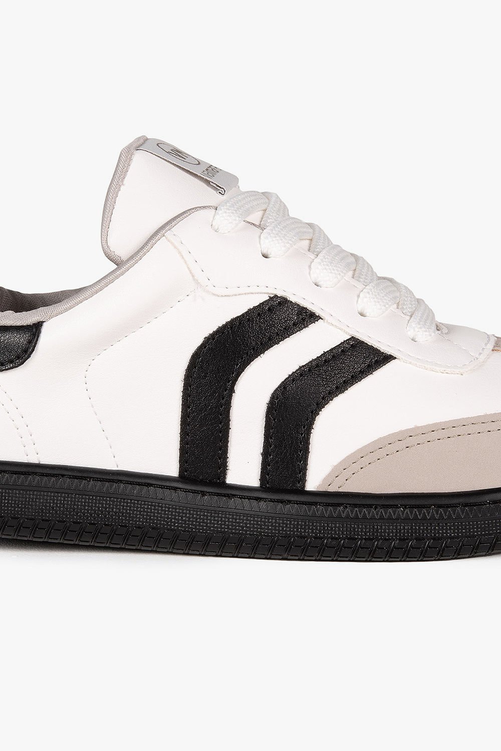 Tênis Feminino Casual Via Marte Mikaele Branco 2