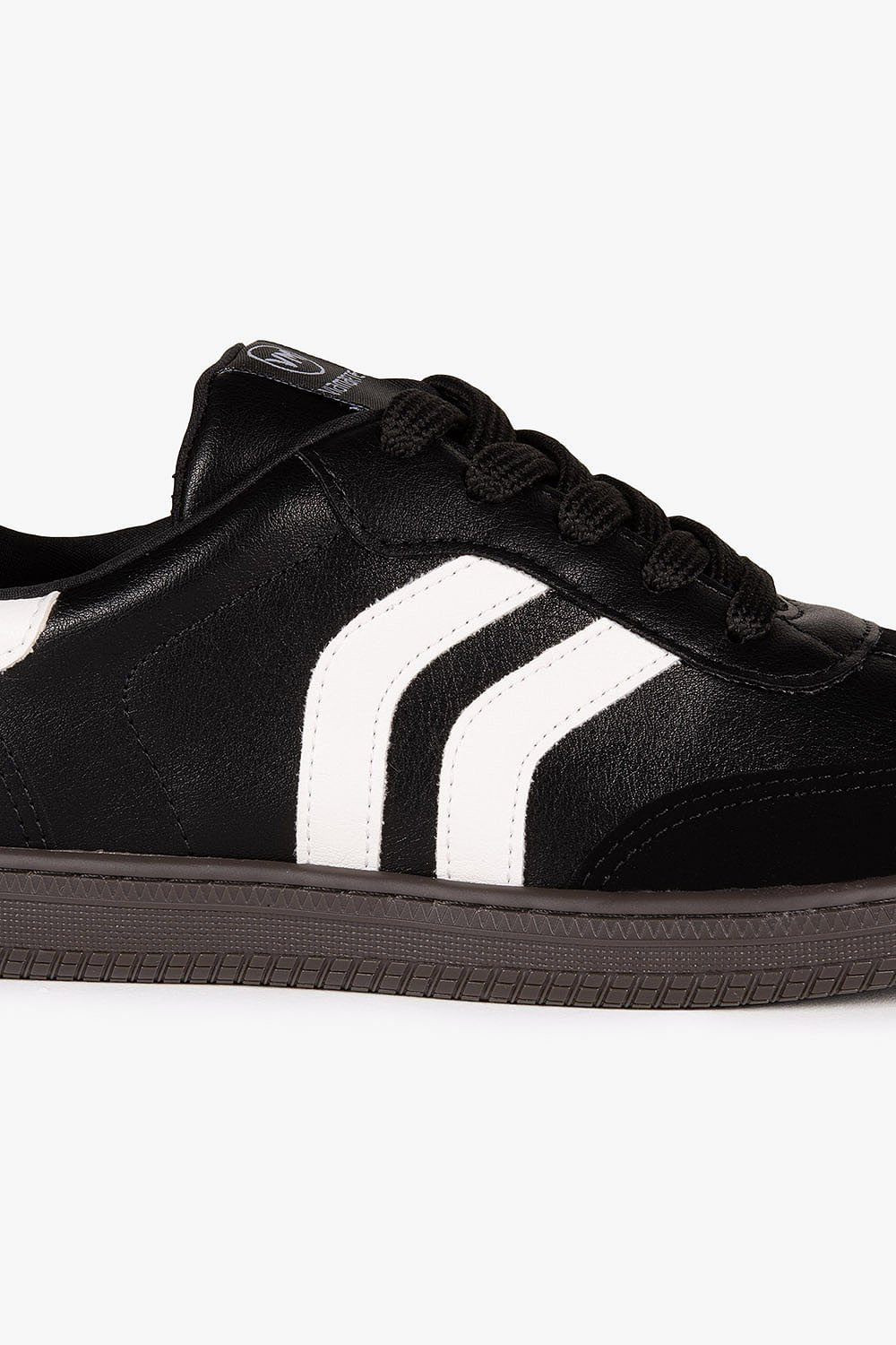 Tênis Feminino Casual Via Marte Mikaele Preto 2