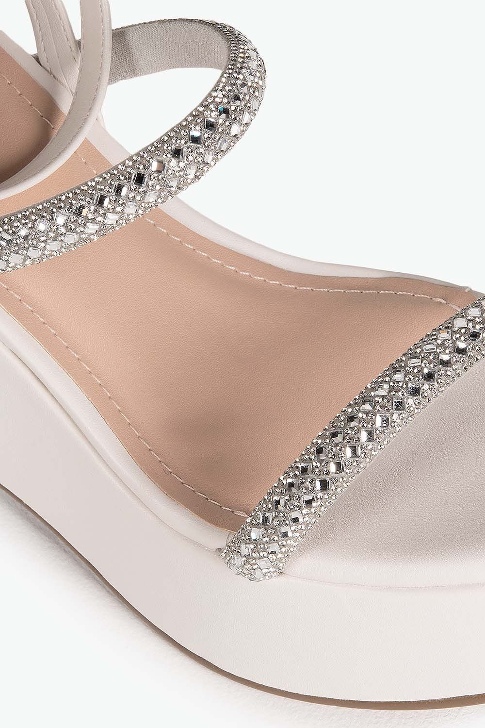 Sandália Feminina Anabela Mundial Elisa Branco 2