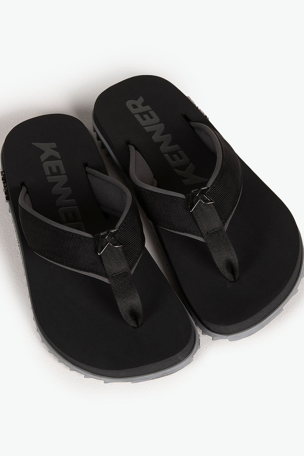 Chinelo Kenner Kivah Cushy Preto 2