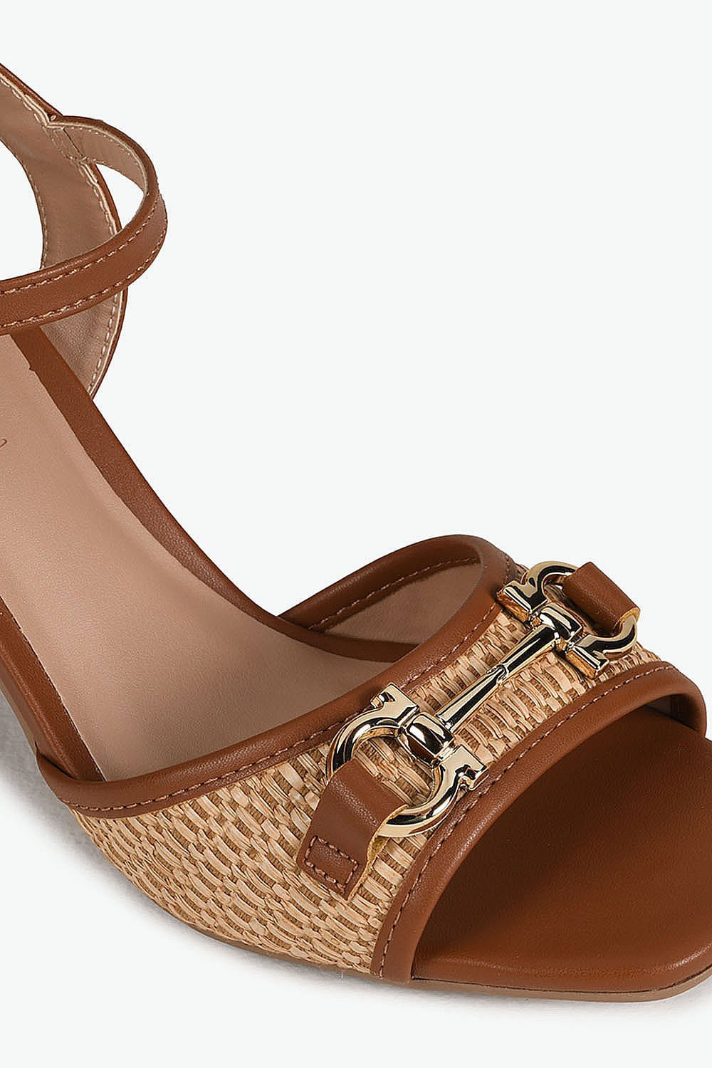 Sandália Feminina Salto Alto Mundial Louis Marrom 2