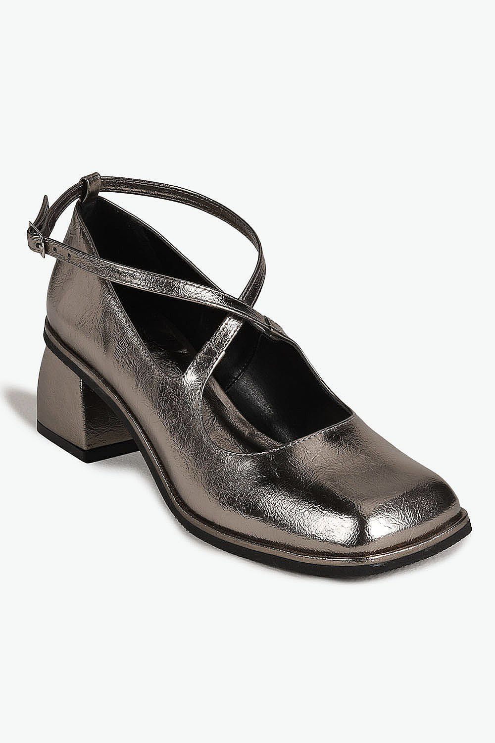 Sapato Feminino De Boneca Mundial Lilyan Prata 4