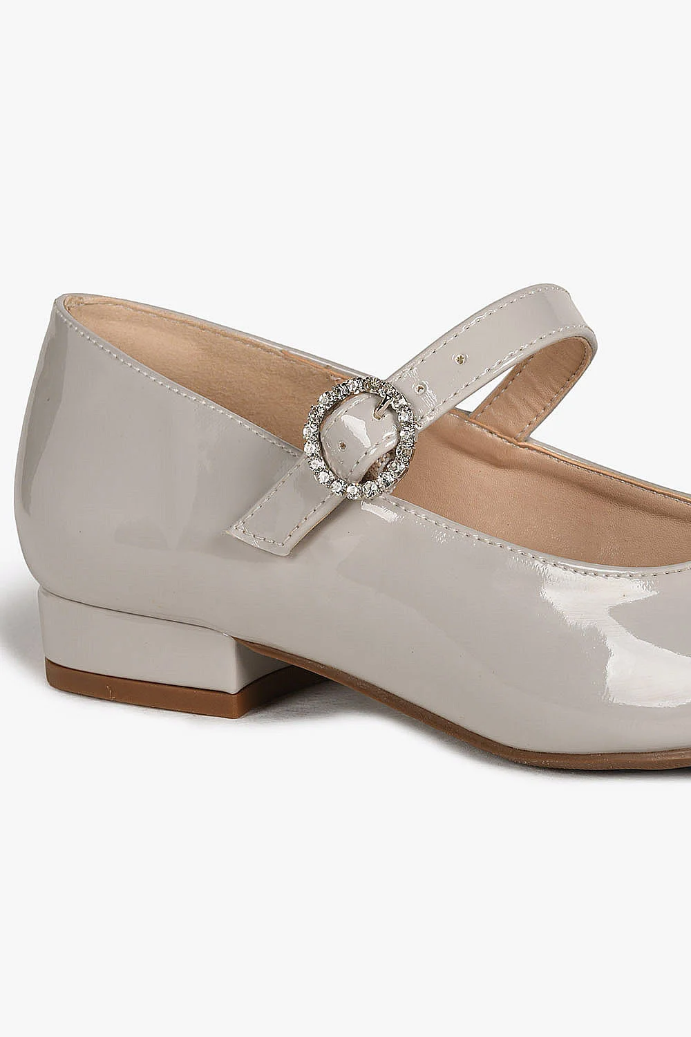 Sapato Feminino De Boneca Mundial Noemia Branco 2