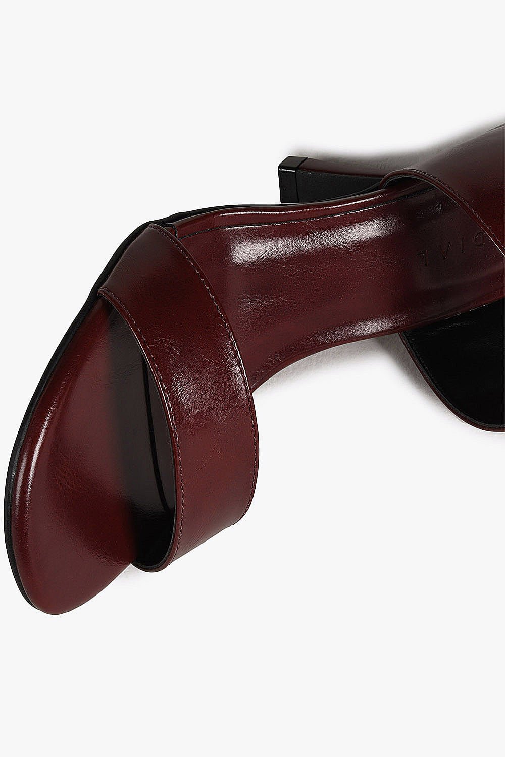 Sandália Feminina Salto Alto Mundial Cryslaine Bordô 5