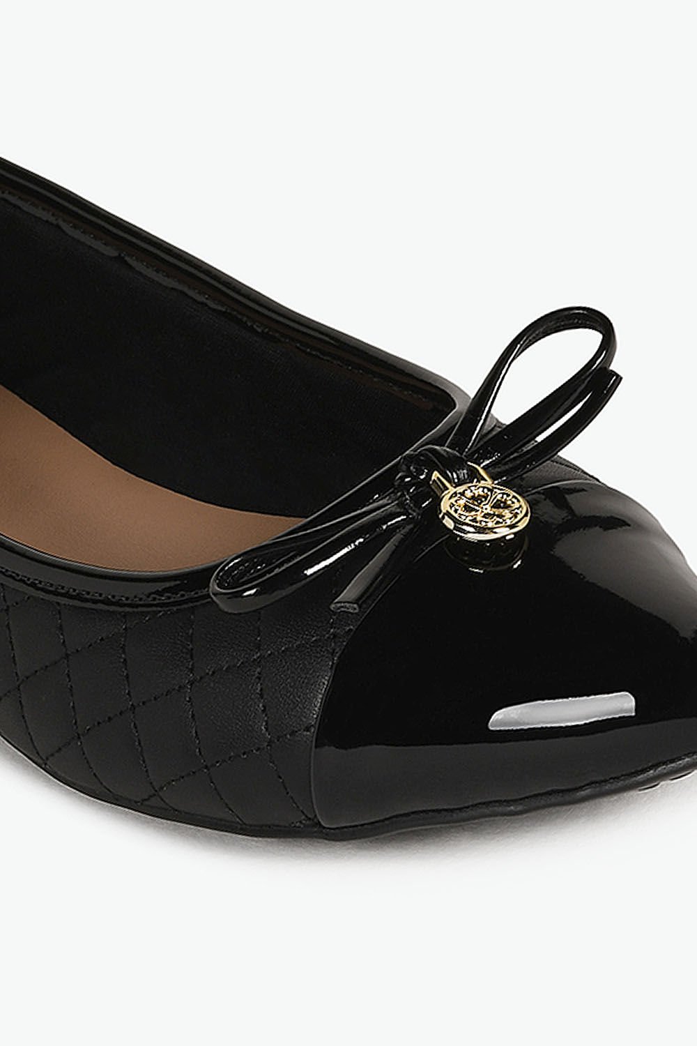 Sapatilha Feminina Bico Fino Mundial Katherine Preto 2