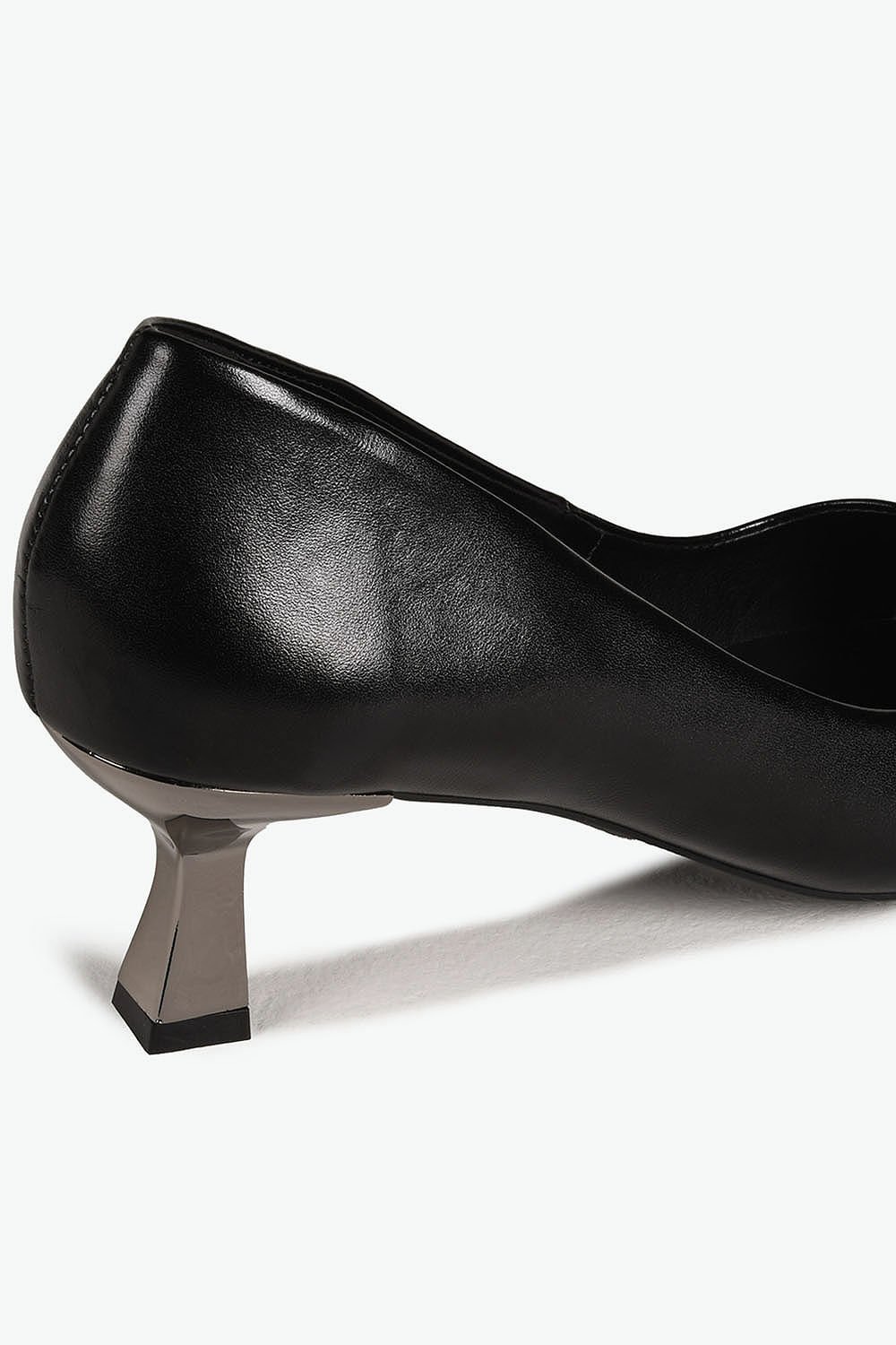 Scarpin Feminino Salto Médio Mundial Mikaelly Preto 2