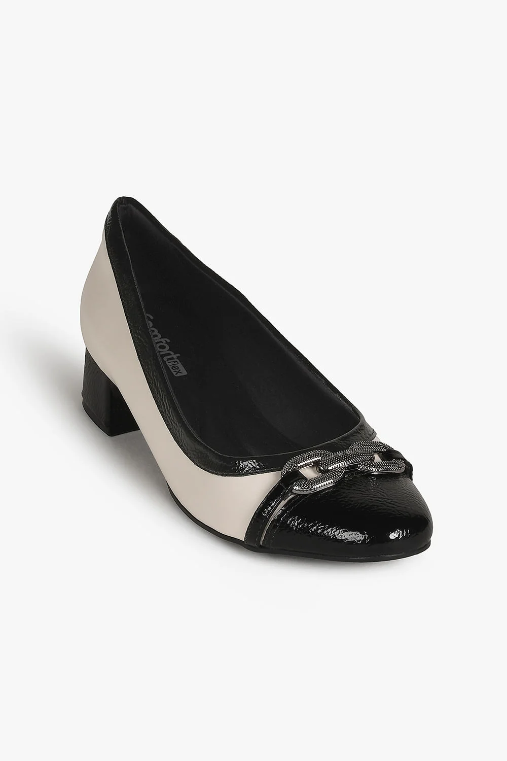 Sapato Feminino Salto Baixo Comfortflex Roseli Branco/Preto 4