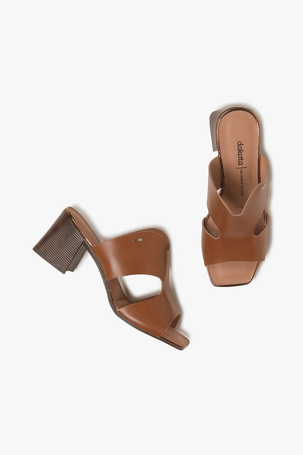 Tamanco Feminino Salto Alto Dakota Violette Marrom 3