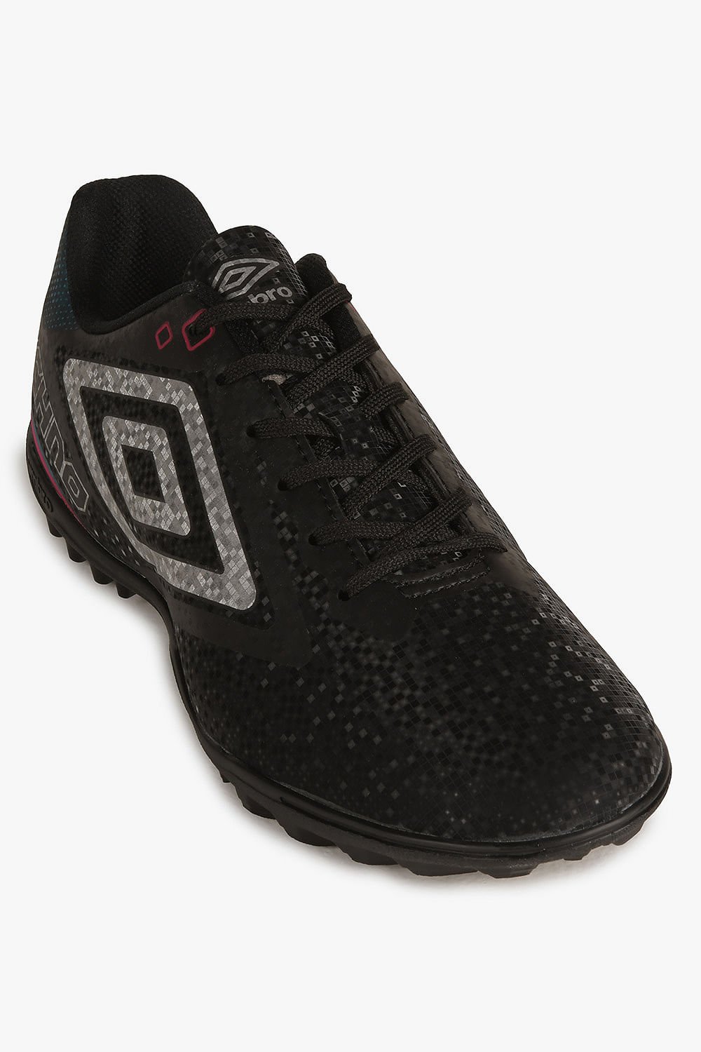 Chuteira Umbro Techno II Society Preto 4