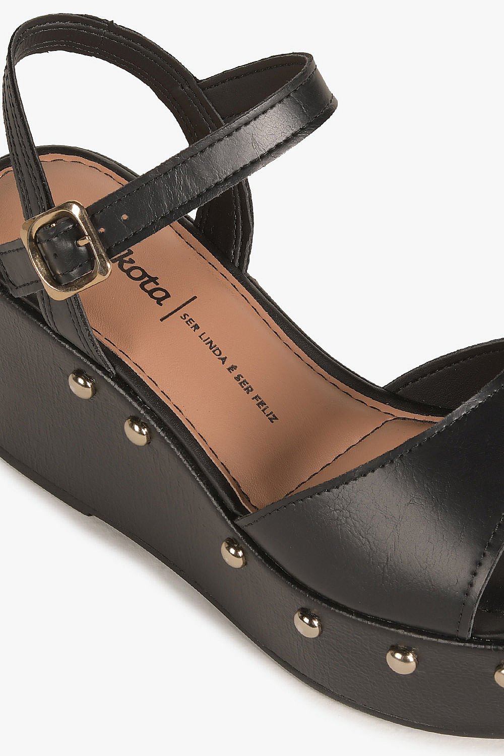 Sandália Feminina Anabela Dakota Yvette Preto 2