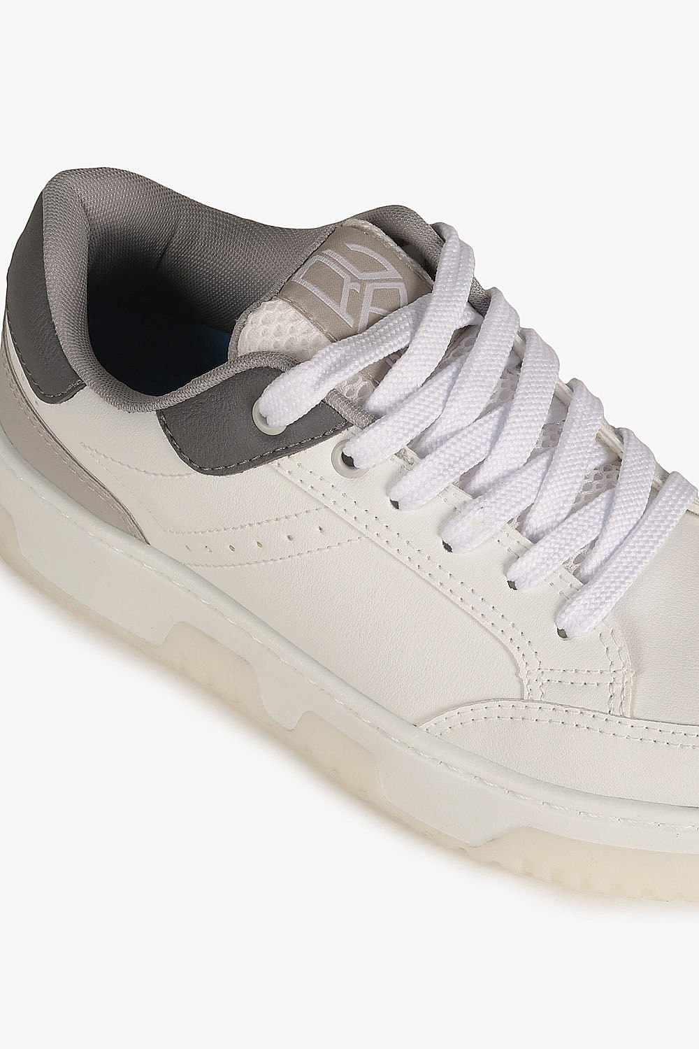 Tênis Da Rua Casual Madri Branco 2