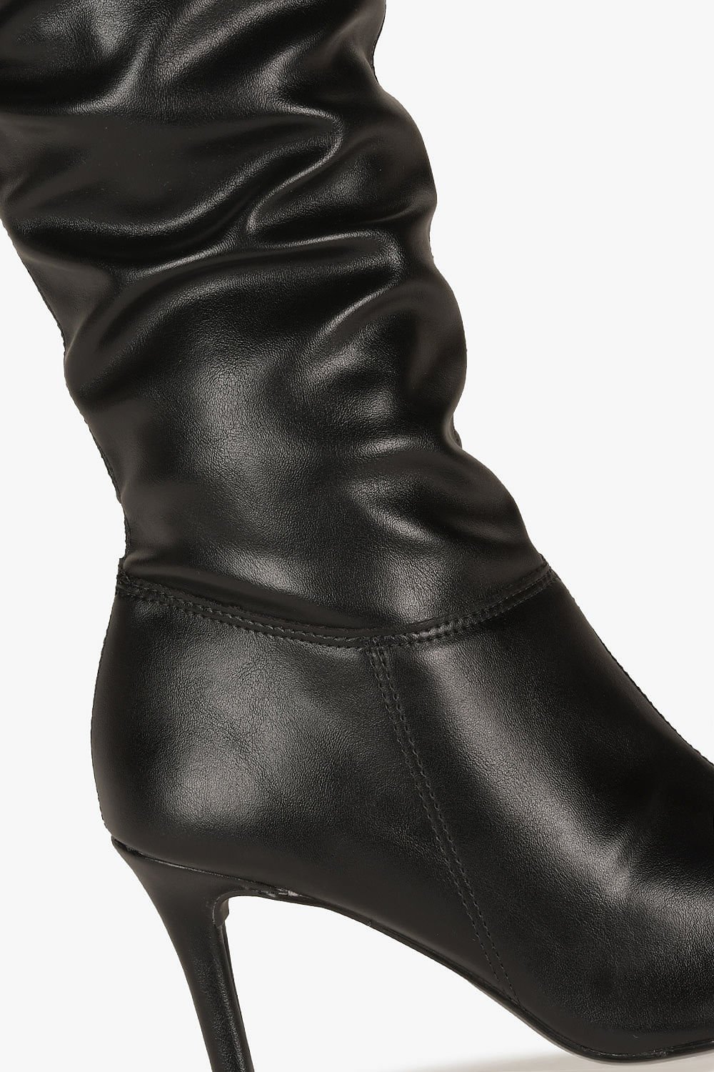 Bota Feminina Médio Vizzano Elphaba Preto 2