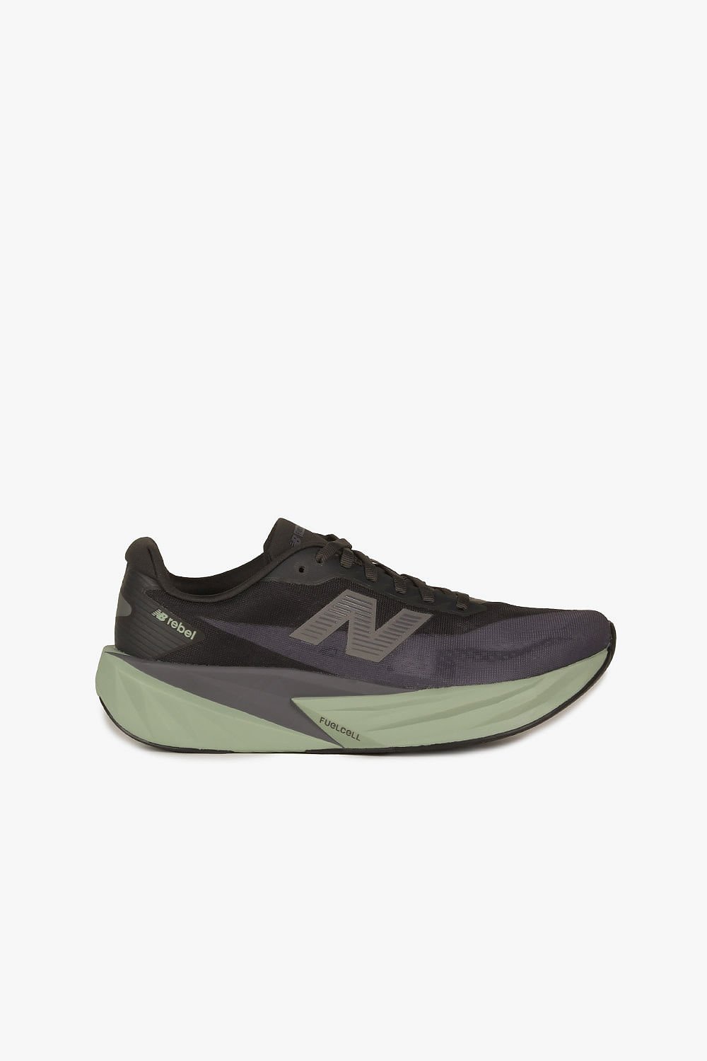 Tênis New Balance Rebel V5