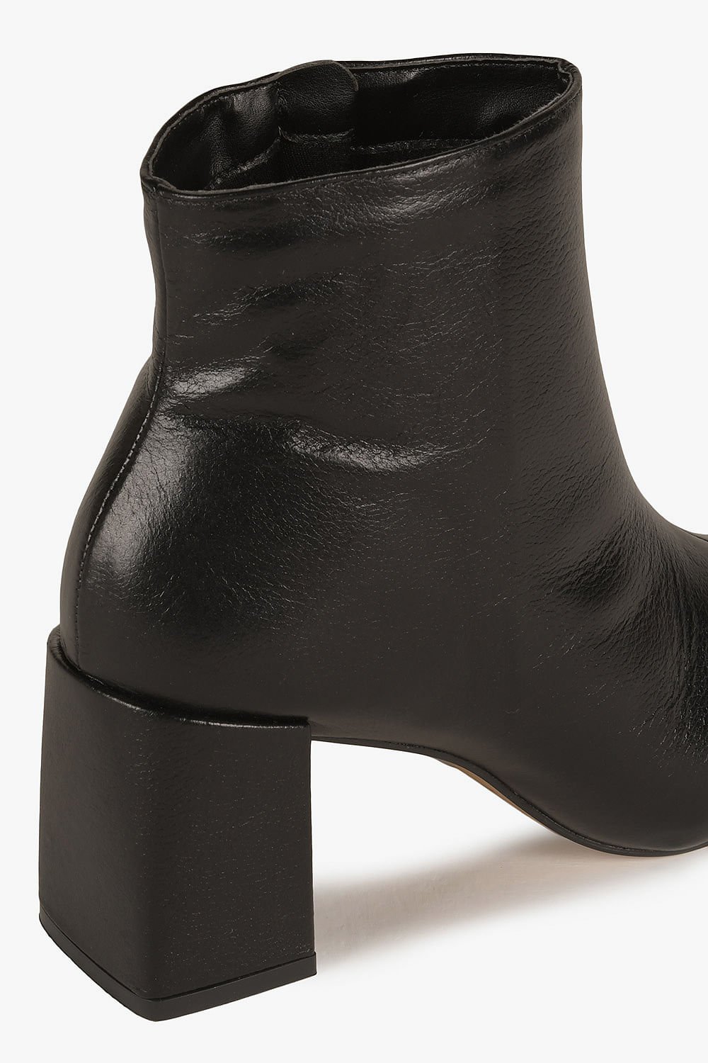 Bota Feminina Cano Médio Mundial Wynter Preto 2