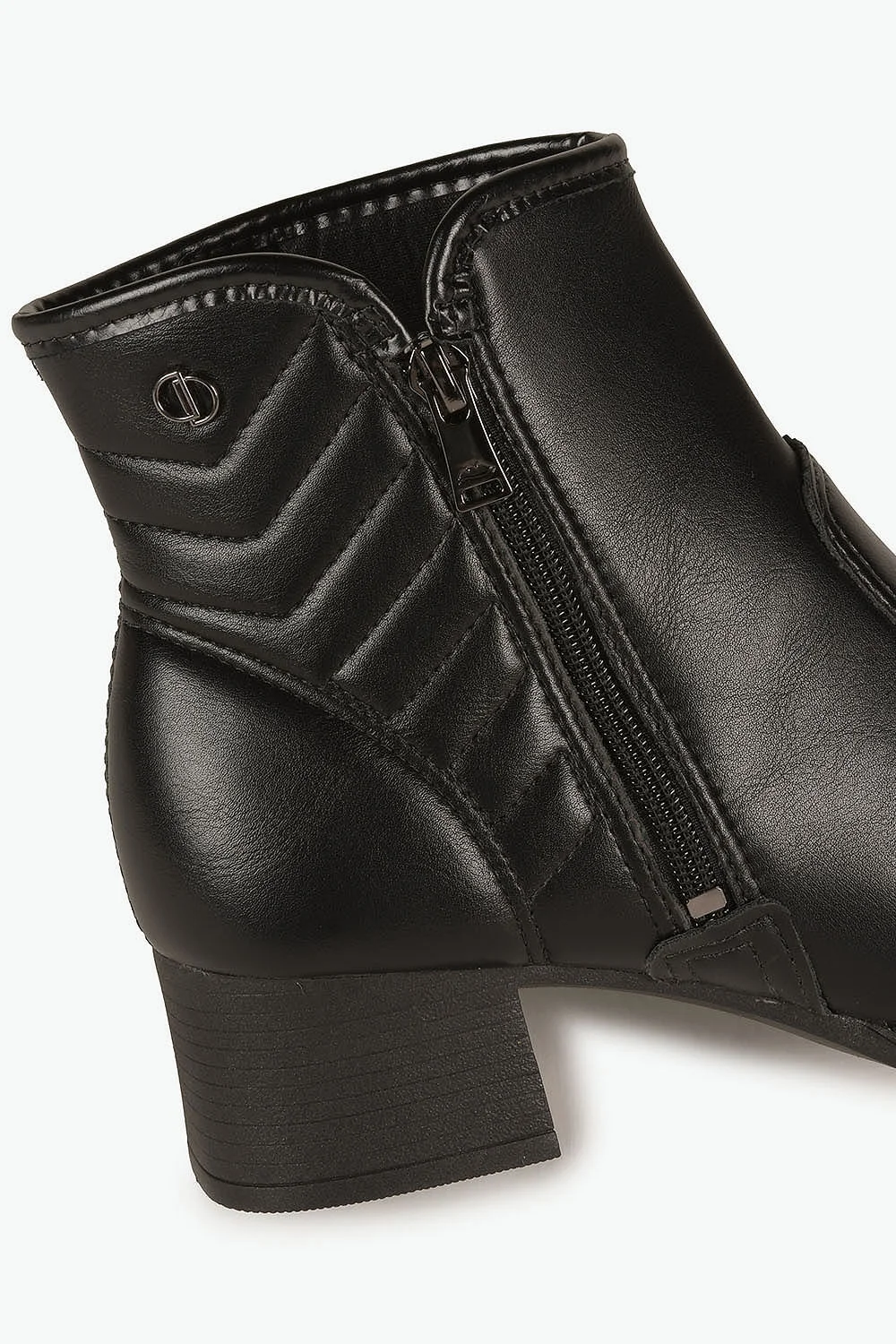 Bota Feminina Cano Curto Dakota Soraia Preto 2