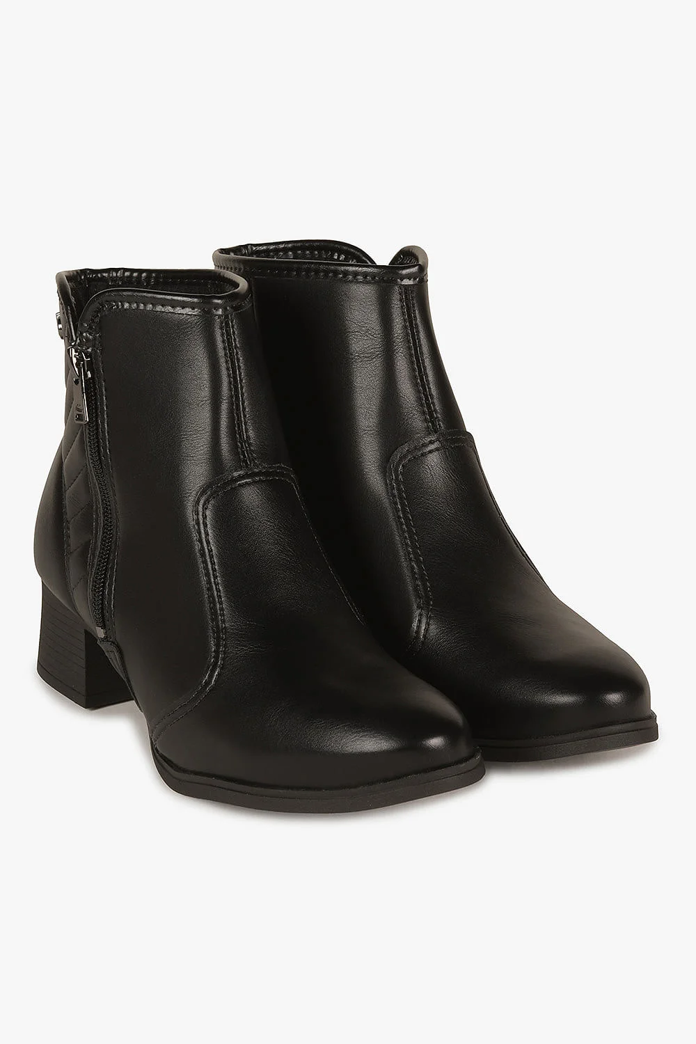 Bota Feminina Cano Curto Dakota Soraia Preto 4