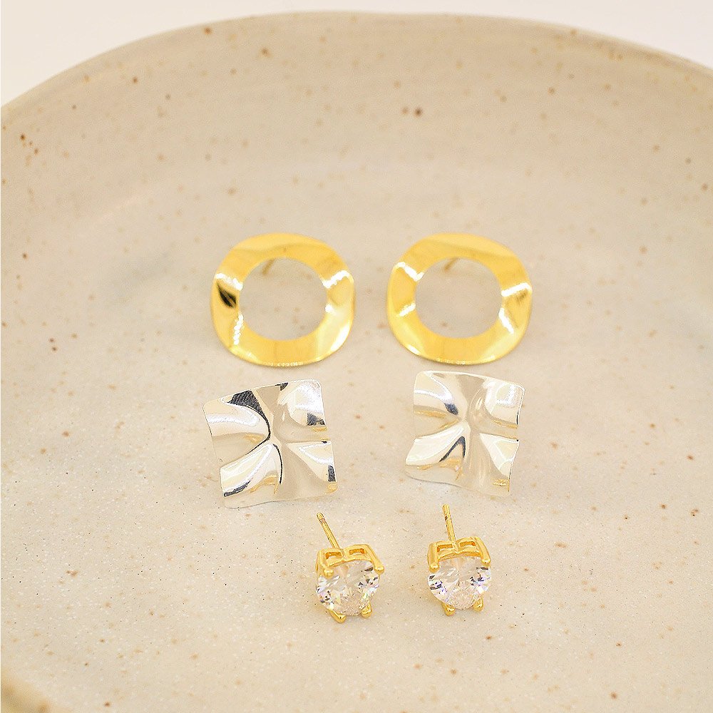 BRINCO SEMIJOIA TRIO MIX  DOURADO E RODIO Multicores 2