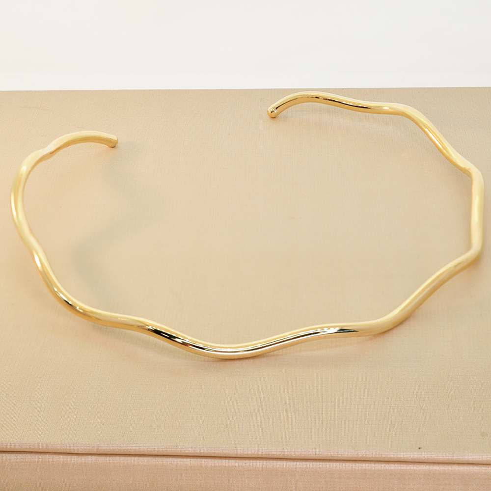Choker Semijoia Aura Ondulado Dourado Pri Acessorios Dourado 3