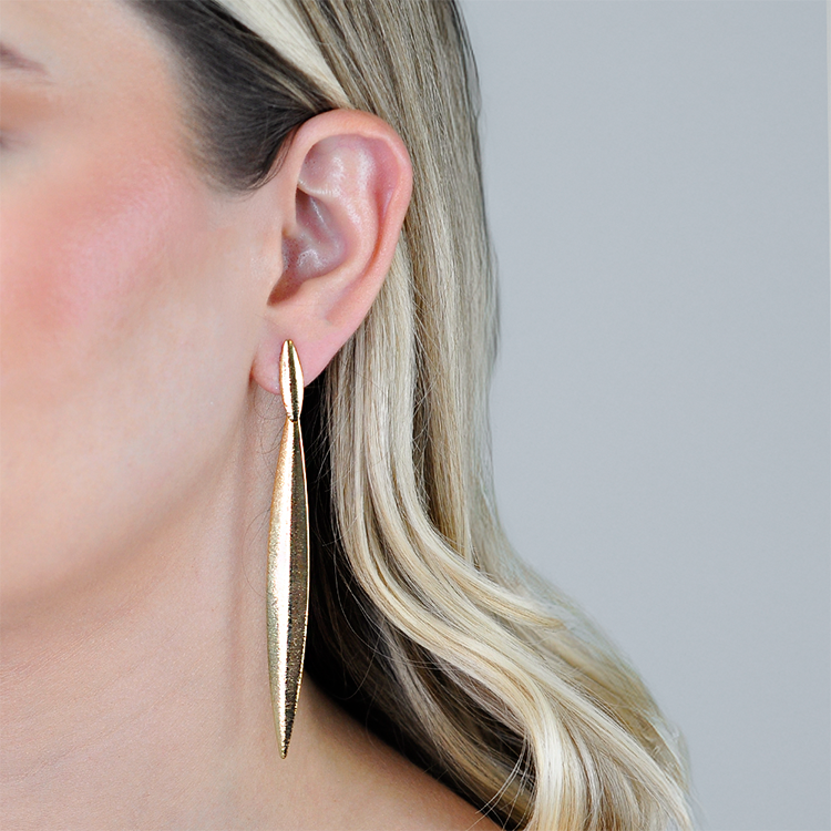 Brinco Semijoia Aura Longo Navete Dourado Pri Acessorios Feminino Dourado 1