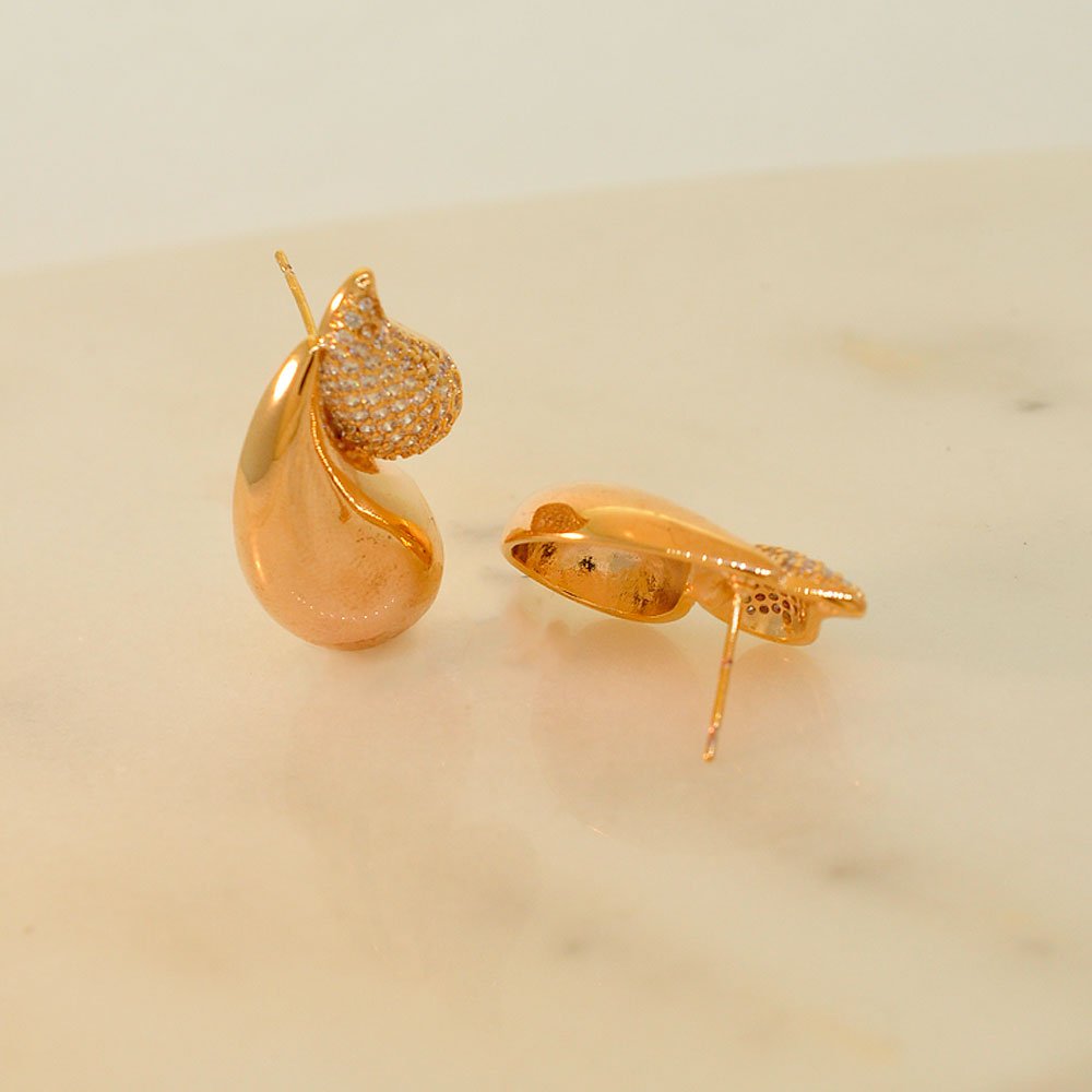 Brinco Semijoia Gota Lisa e Cravejada Pri Acessorios Feminino Dourado 3